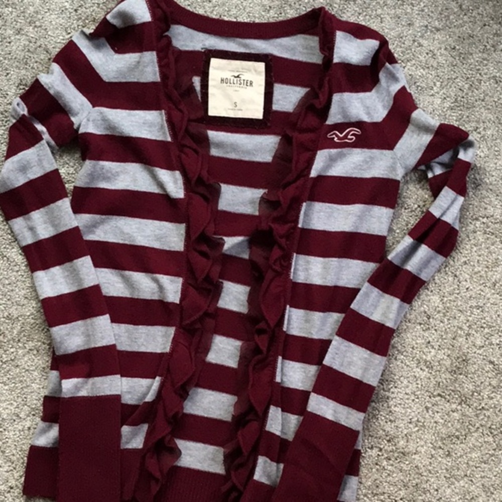 Hollister cardigan